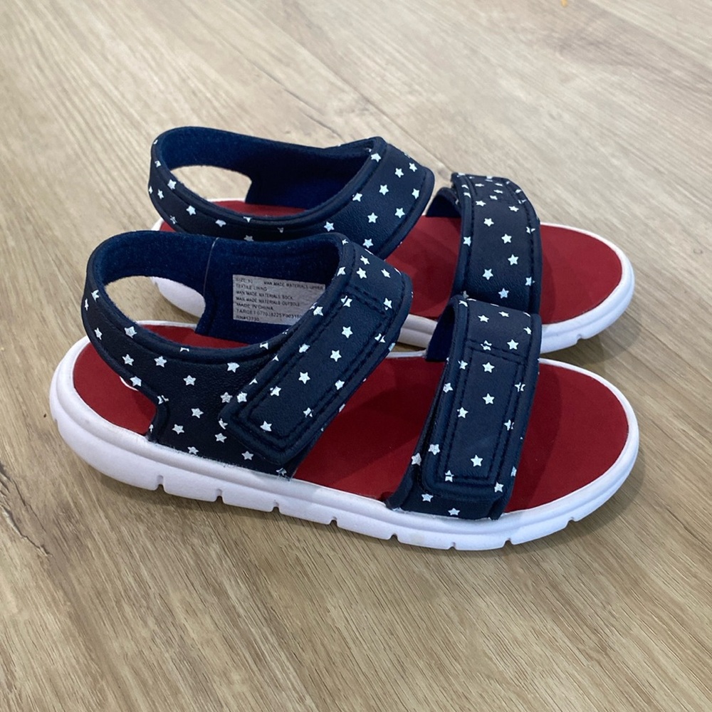 NEW Girls Cat & Jack Tate Star Sandals